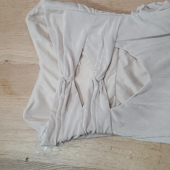 NWT Katie May Sway Gown in Champagne - Picture 5 of 6